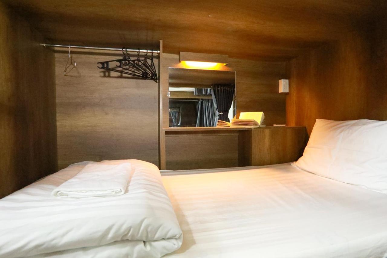 Bui Vien Street Hostel ホーチミン市 エクステリア 写真
