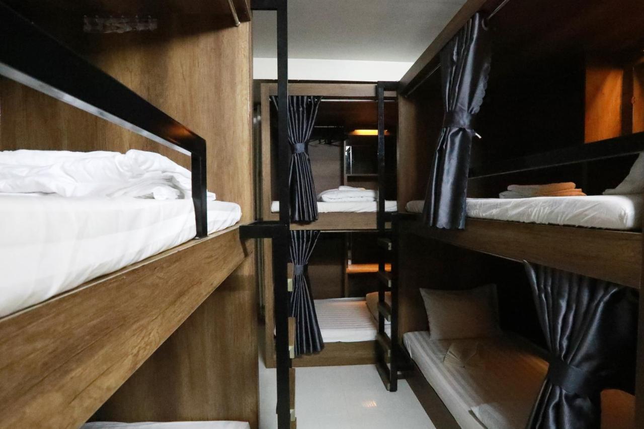 Bui Vien Street Hostel ホーチミン市 エクステリア 写真