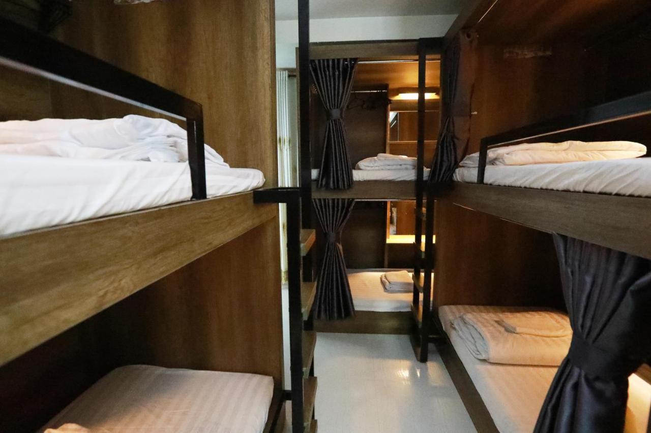 Bui Vien Street Hostel ホーチミン市 エクステリア 写真