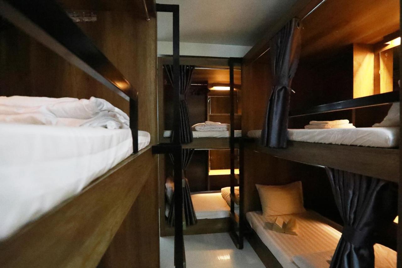 Bui Vien Street Hostel ホーチミン市 エクステリア 写真