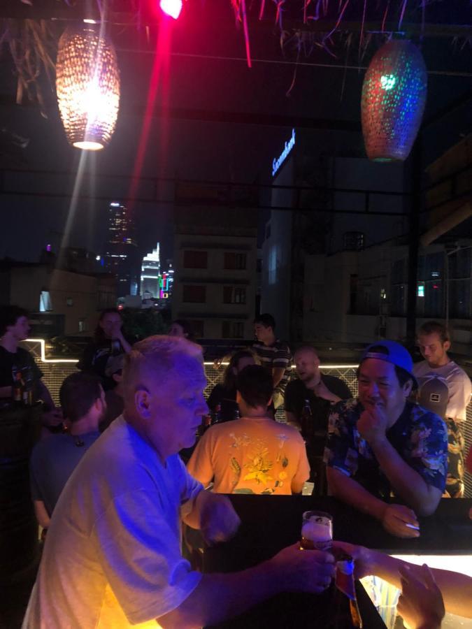 Bui Vien Street Hostel ホーチミン市 エクステリア 写真